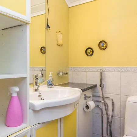 Leinola 2 By Interhome