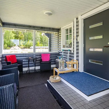 Сasa de vacaciones Leinola 2 By Interhome