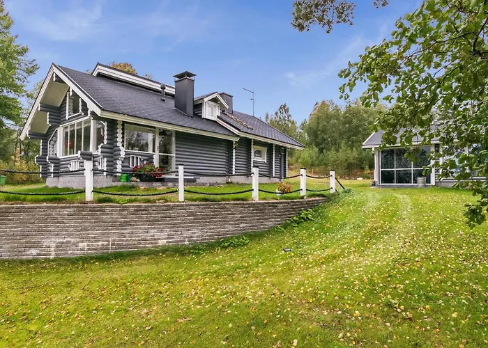 Semesterbostad Leinola 2 By Interhome Puhos